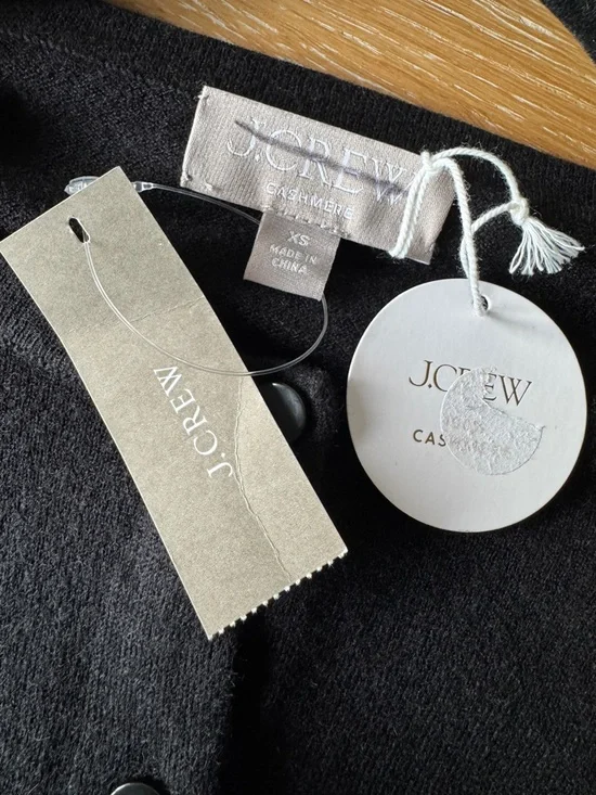 NWT! J. CREW Women’s Featherweight Cashmere Cardigan Jet Black Size XS - Picture 8 of 13